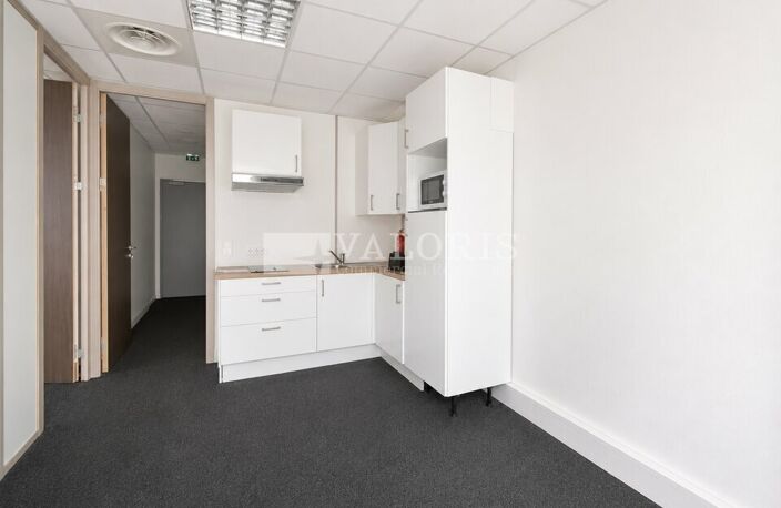 BUREAUX à LOUER — photo 5