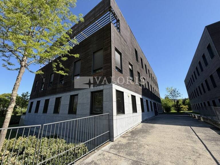 BUREAUX à LOUER — photo 1