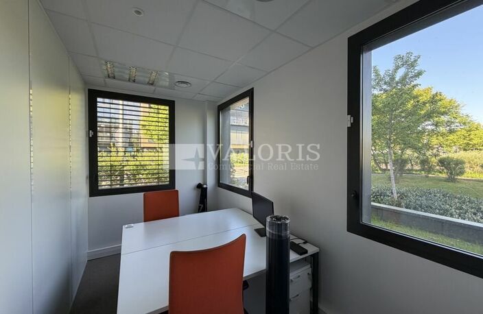 BUREAUX à LOUER — photo 4