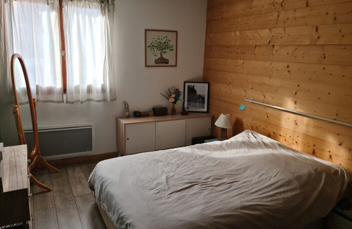FAVERGES. APPARTEMENT 3 PIECES AVEC CAVE — photo 5