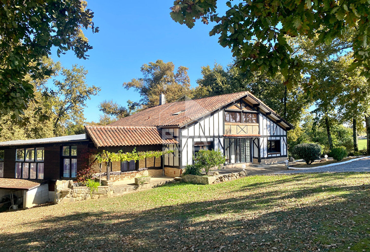 PIMBO : Maison traditionnelle d'exception — photo 1