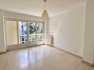 Appartement P4 de 84,7 m² avec terrasse, cave et ascenseur - Résidence L'Occident — photo 4