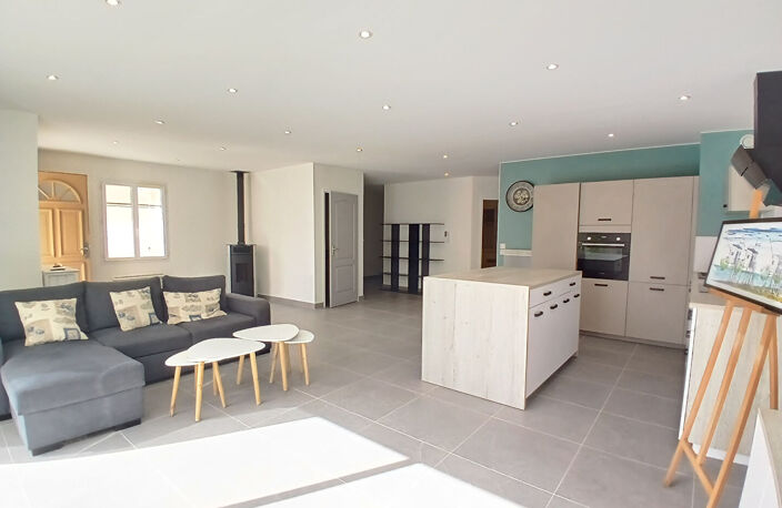 Maison PPIED T4 et GGE sur 292m² -ST SULPICE de ROYAN — photo 2