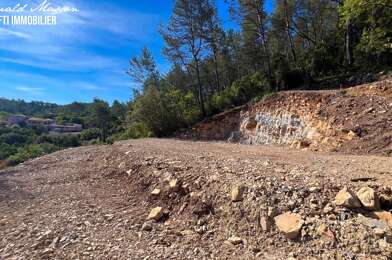 Terrain  194000 €