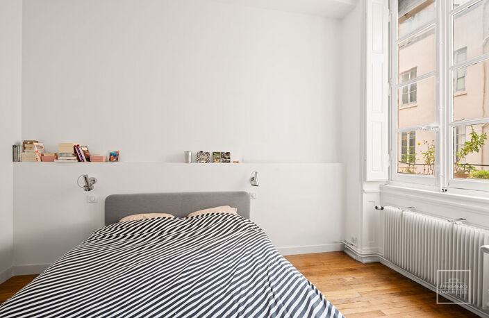 LYON 2E - AINAY - APPARTEMENT 81,25 M² - CHARME DE L'ANCIEN - RÉNOVATION DE QUALITÉ - PARKING — photo 5
