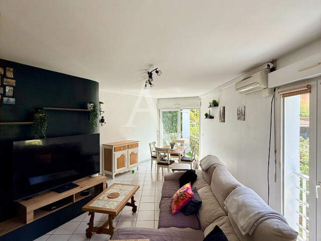 Appartement meublé Le Pradet 3 pièce(s) 65 m2 — photo du bien
