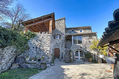 Maison 9 pièces 745000 €