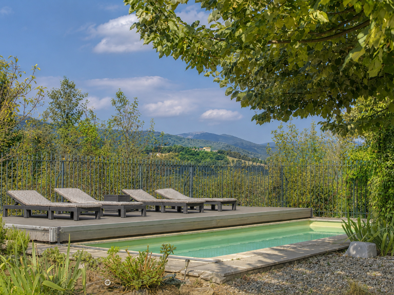 Mas avec piscine dominant la Vallée — photo 1