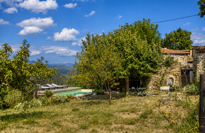 Mas avec piscine dominant la Vallée — photo 2