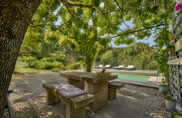 Mas avec piscine dominant la Vallée — photo 3