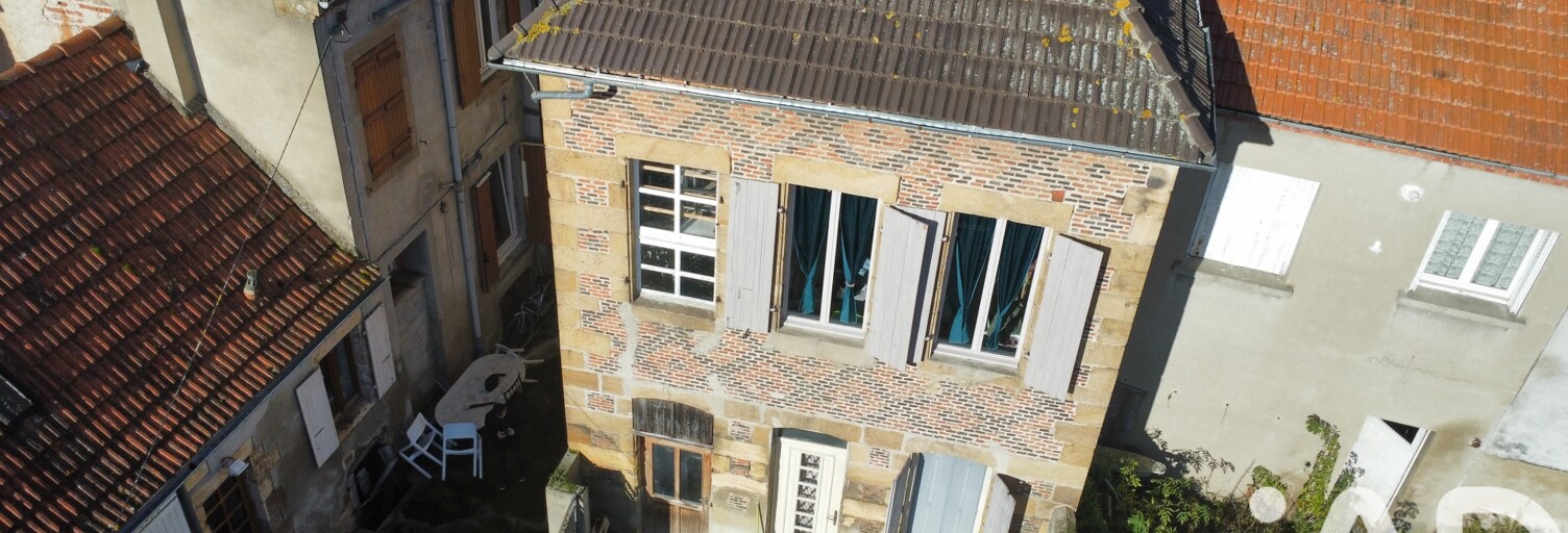 Immeuble  157 m² à vendre à Moulins (03000)