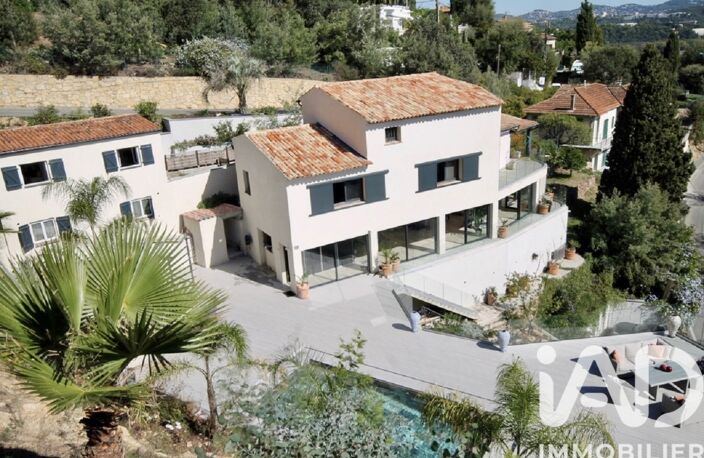 Vente Maison traditionnelle 10 pièces — photo 2