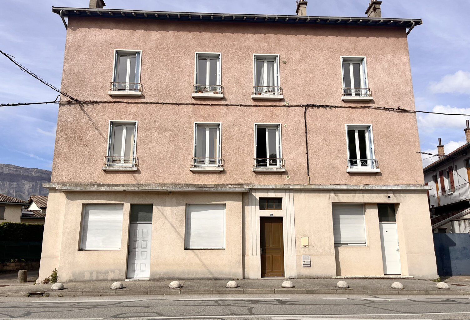 T3 lumineux de 84 m2 habitable en dernier étage - Saint Martin d'Hères - Avenue Jean Jaurès — photo 1