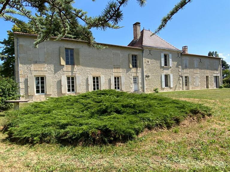 JOLIE PROPRIÉTÉ ARBORÉE DU XIX ÈME - 7 PIÈCES — photo 1