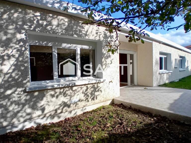 Maison plain-pied 182 m2 4 chambres, Parking — photo 1