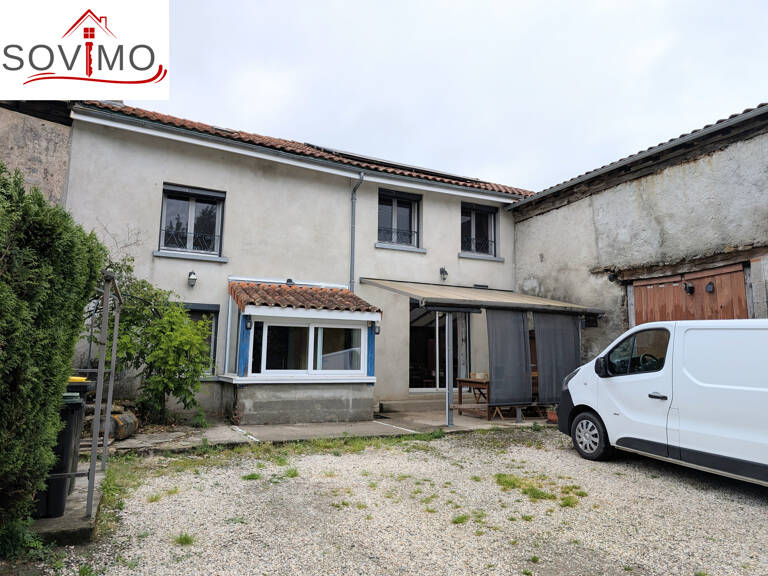 CHARMANTE MAISON DE CAMPAGNE AVEC GRANGE ET JARDIN ATTENANT — photo 1