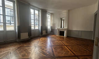 Appartement 4 Pièces 124 m² à louer à Bordeaux (33000)