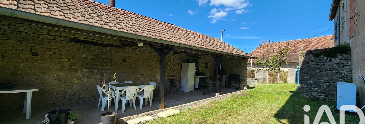 Maison 6 Pièces 163 m² à vendre à Vennans (25640)