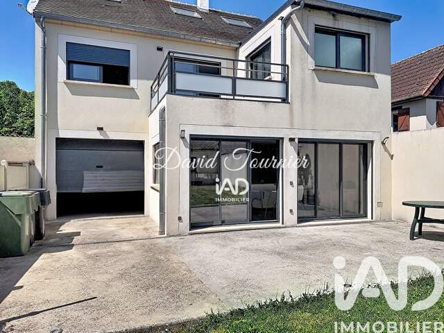 Vente Maison traditionnelle 7 pièces — photo du bien