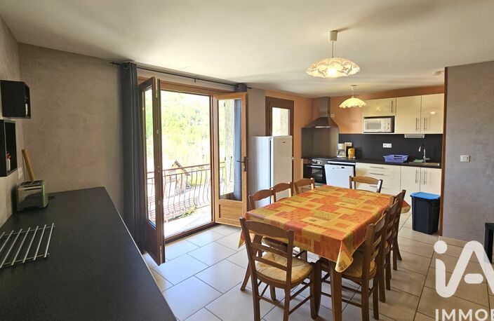 Vente Maison/villa 9 pièces — photo 4
