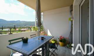 Appartement 2 Pièces 42 m² à vendre à Cuges-les-Pins (13780)