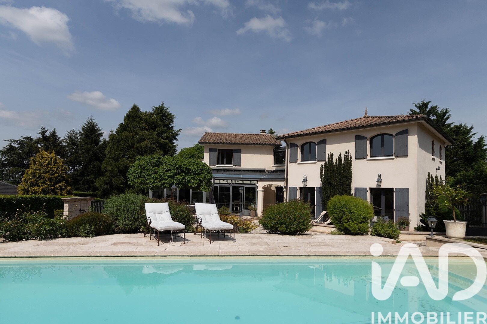 Vente Maison/villa 8 pièces - Photo 2