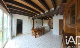 Maison 8 Pièces 155 m² à vendre à Saint-Gérand-le-Puy (03150)