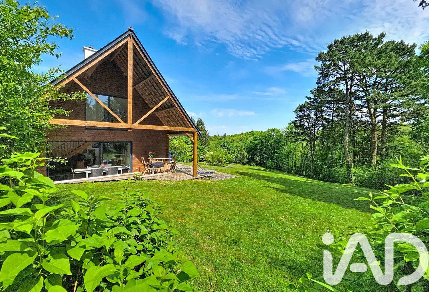 Vente Maison/villa 9 pièces — photo 1
