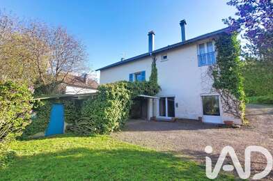 Maison 10 pièces 240000 €