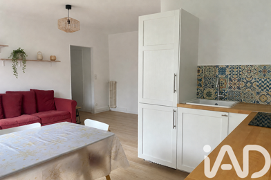 Appartement 3 pièces 875 €