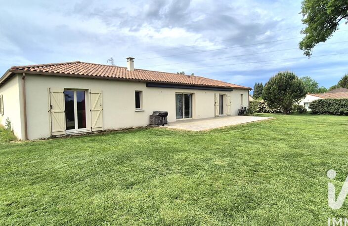 Vente Maison/villa 6 pièces — photo 2