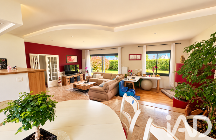 Vente Maison/villa 8 pièces — photo 3