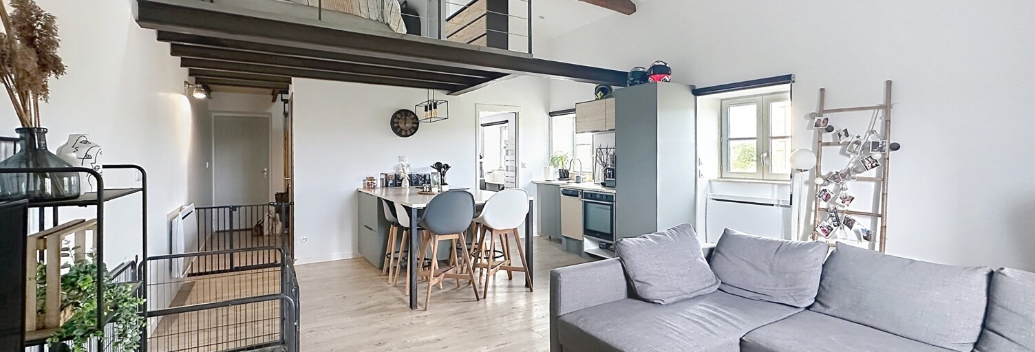 Appartement 1 Pièce 50 m² à vendre à Porte des Pierres Dorées (69400)