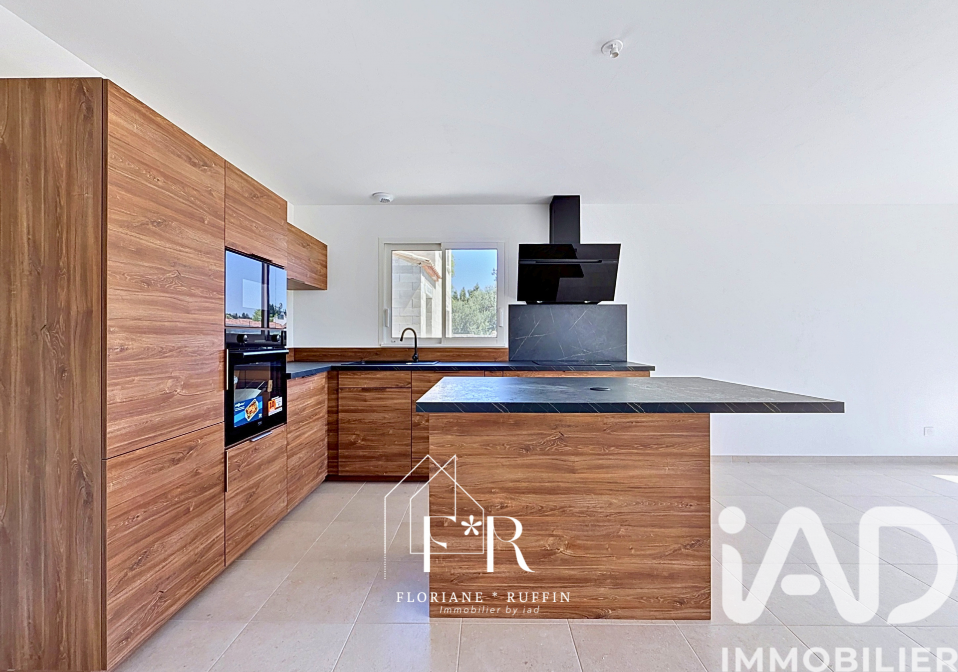 Vente Maison/villa 4 pièces - Photo 2