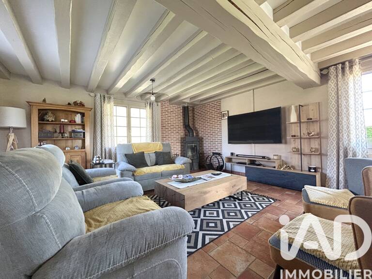 Vente Maison/villa 8 pièces — photo 1