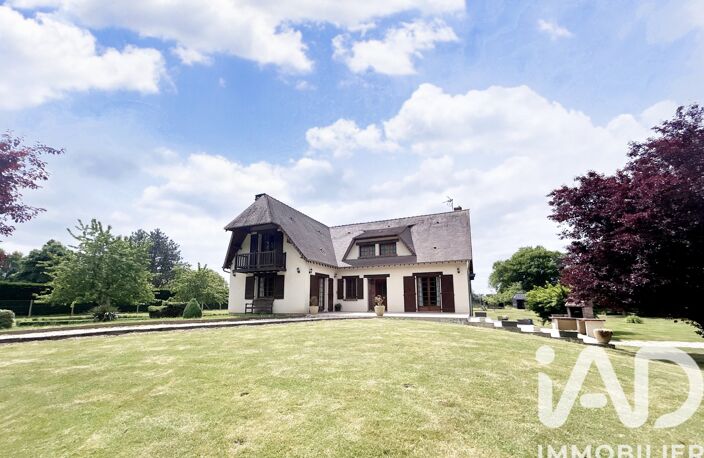 Vente Maison/villa 8 pièces — photo 2