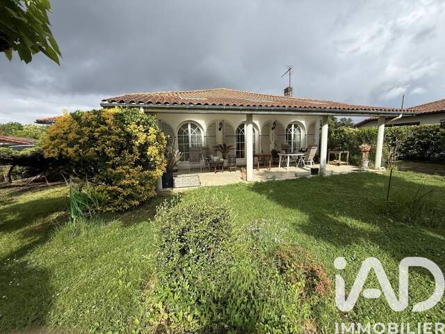 Vente Maison/villa 8 pièces — photo du bien