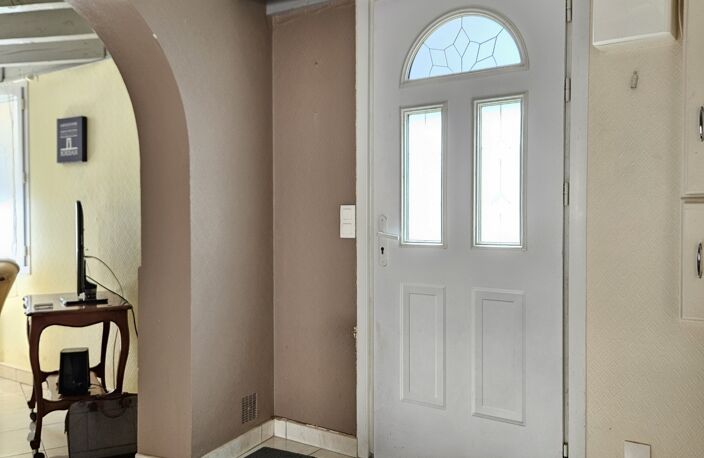 Vente Maison/villa 5 pièces — photo 4