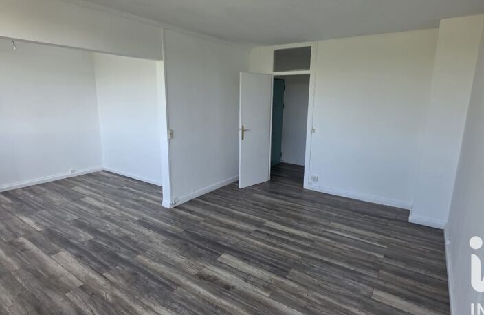 Vente Appartement 4 pièces — photo 2