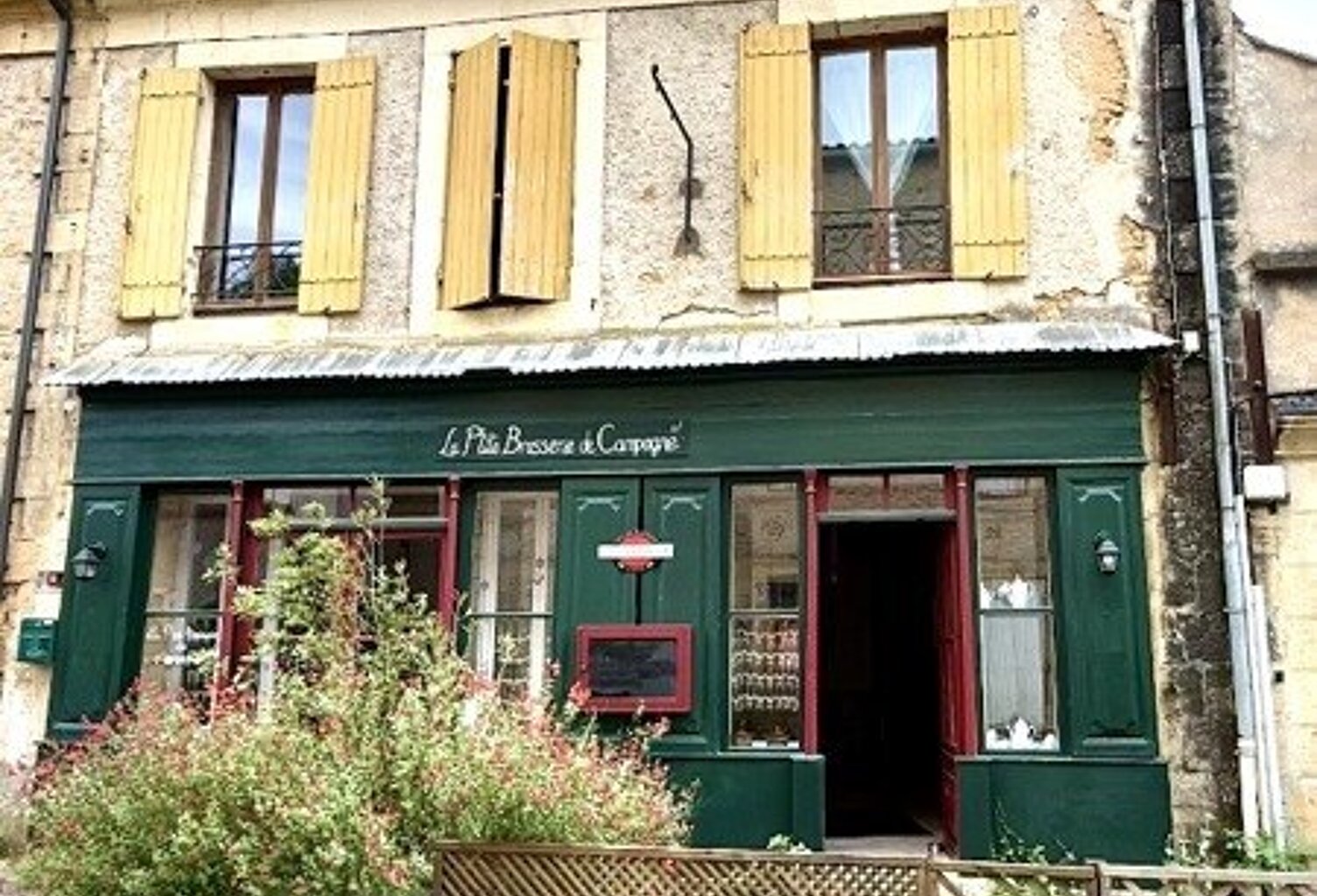 Vente immeuble   Le Buisson-de-Cadouin (24480) — photo 1