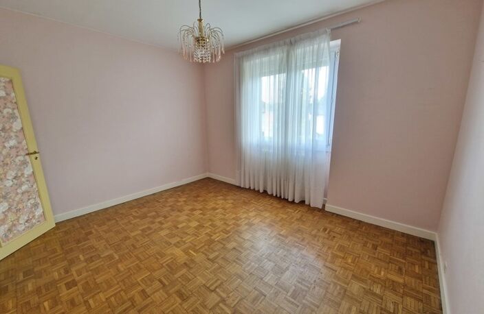 Maison en pierre de 5 pièces principales — photo 4