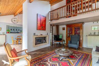 Maison 8 pièces 749000 €
