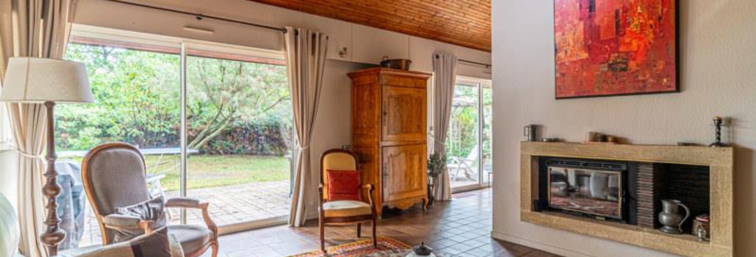Maison 8 Pièces 185 m² à vendre à Mérignac (33700)