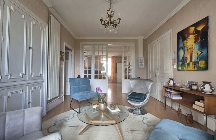 Appartement de 6 pièces principales — photo 2