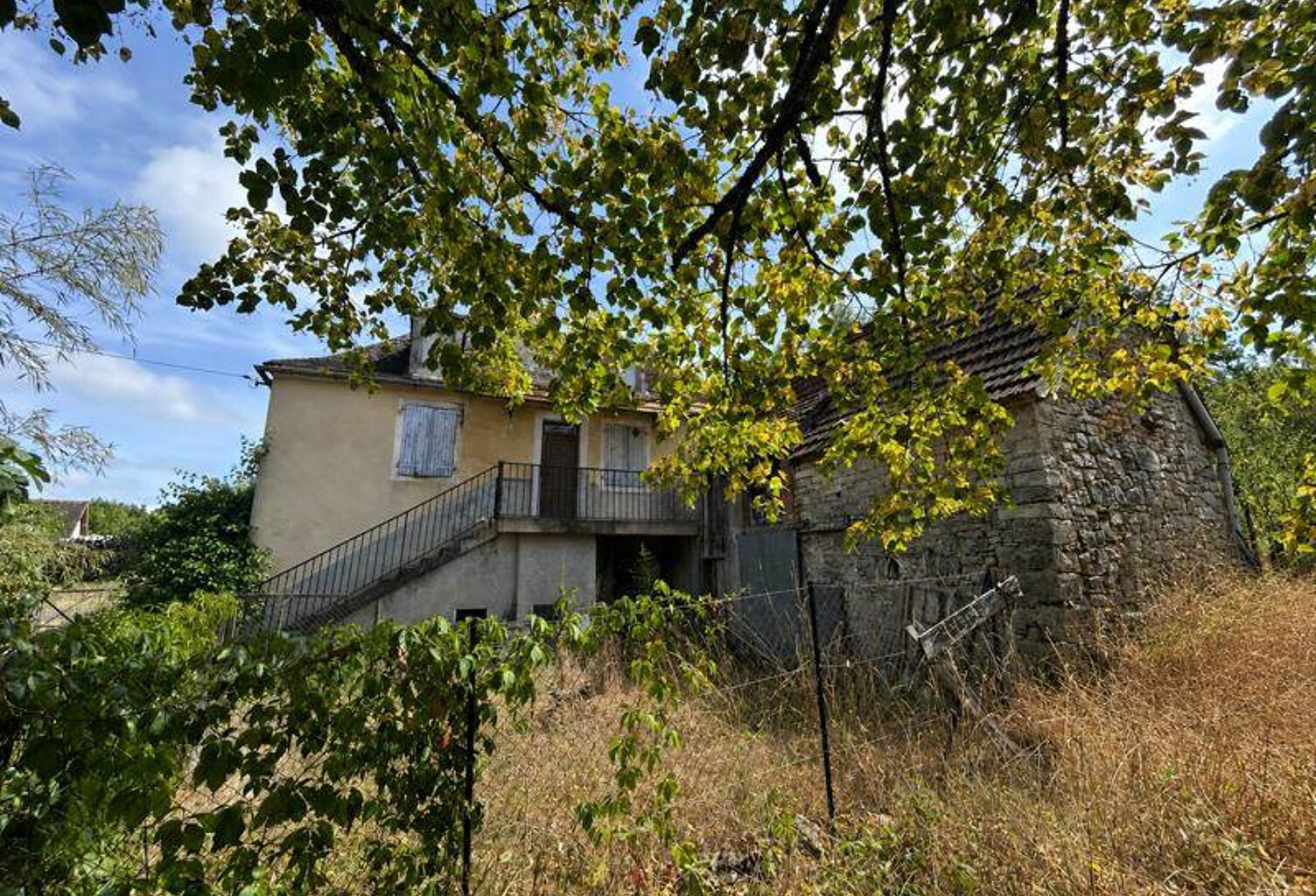 Ferme (tte) de 2 pièces principales — photo 1