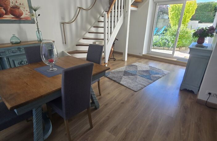 Vente Maison/villa 7 pièces — photo 2