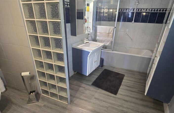 Vente Maison/villa 7 pièces — photo 5