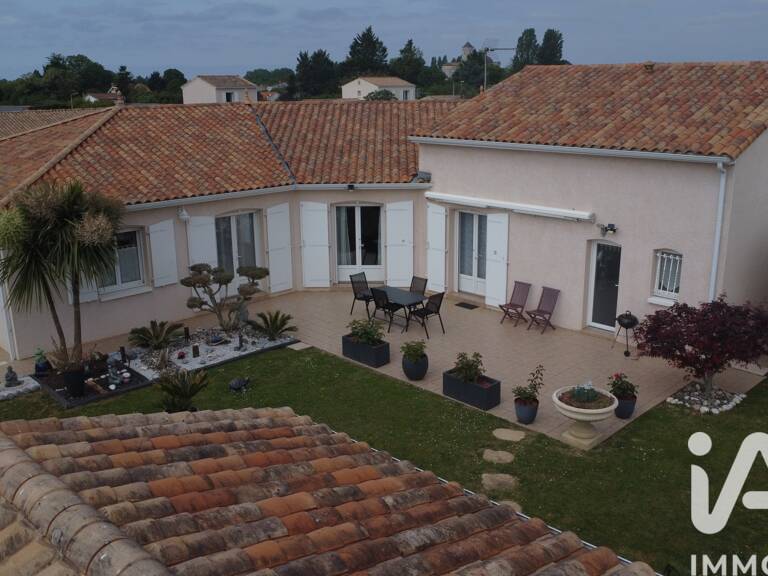 Vente Maison/villa 7 pièces — photo 1