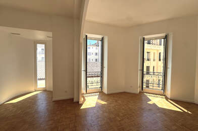 Appartement 4 pièces 274000 €
