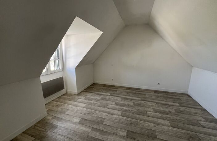 Maison en pierre de 4 pièces principales — photo 5